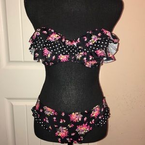 Floral 2 piece bathing suit